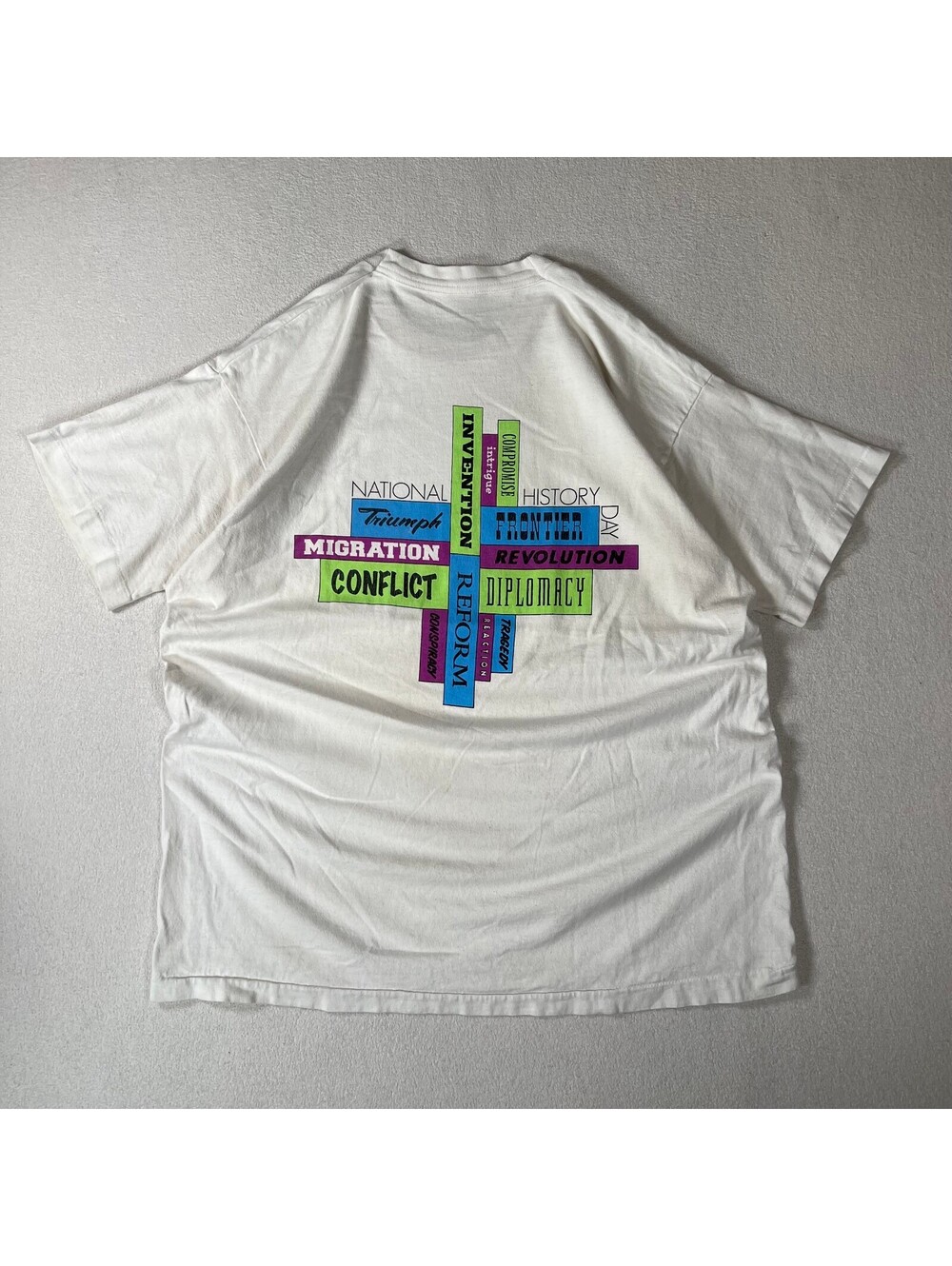 Vintage 90s National History Day Graphic T-Shirt Fruit of Loom XL